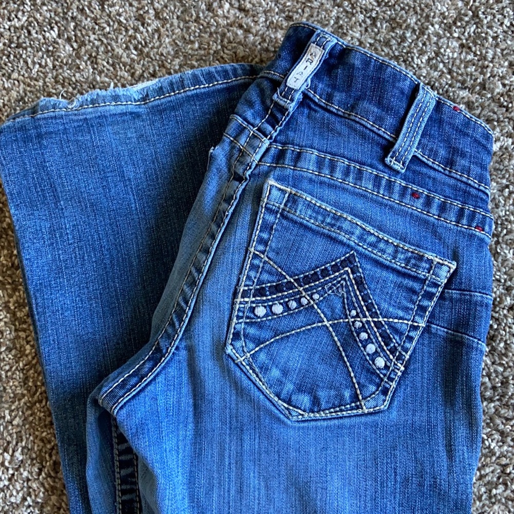 Ariat bootcut jeans. 26 short